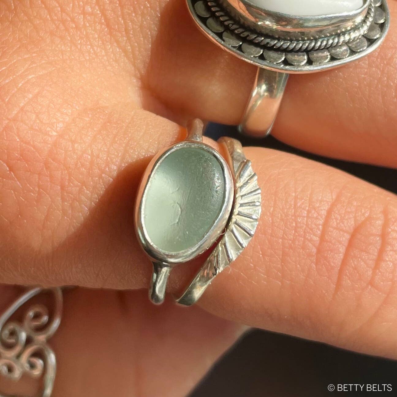 SUNBEAMS Swell Ring