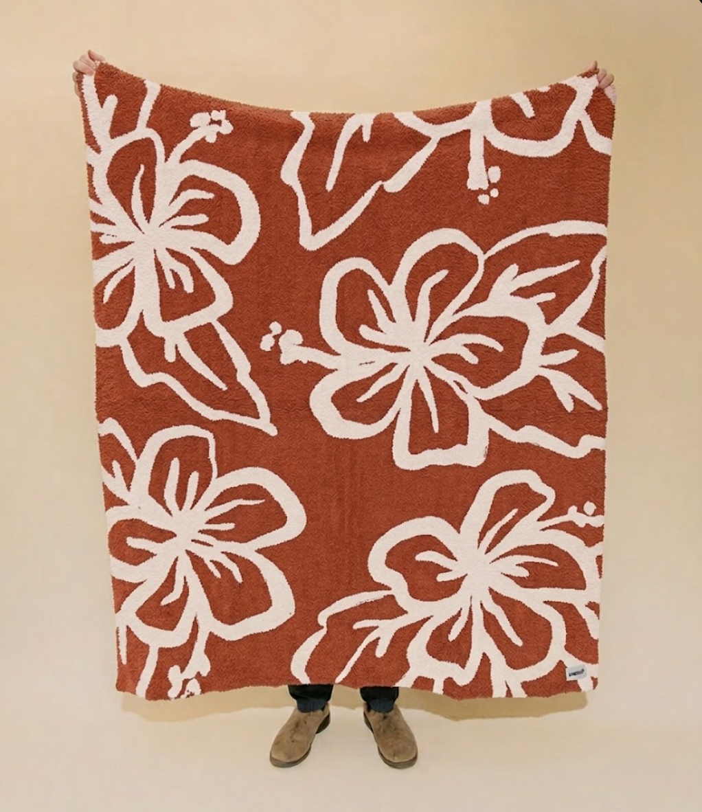 Hibiscus Plush Throw - Rusted Rose