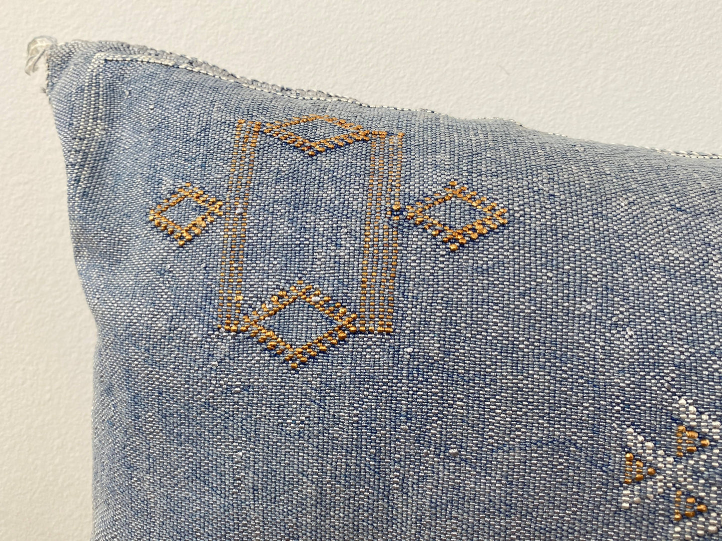 XL Silk Sabra  Cover in Blue