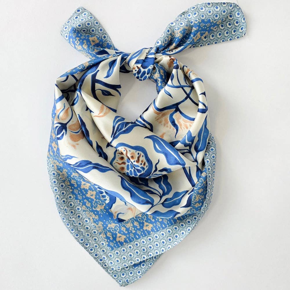 Alice Square Scarf