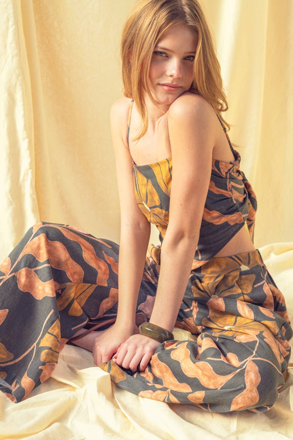 Multi Tie Back Top