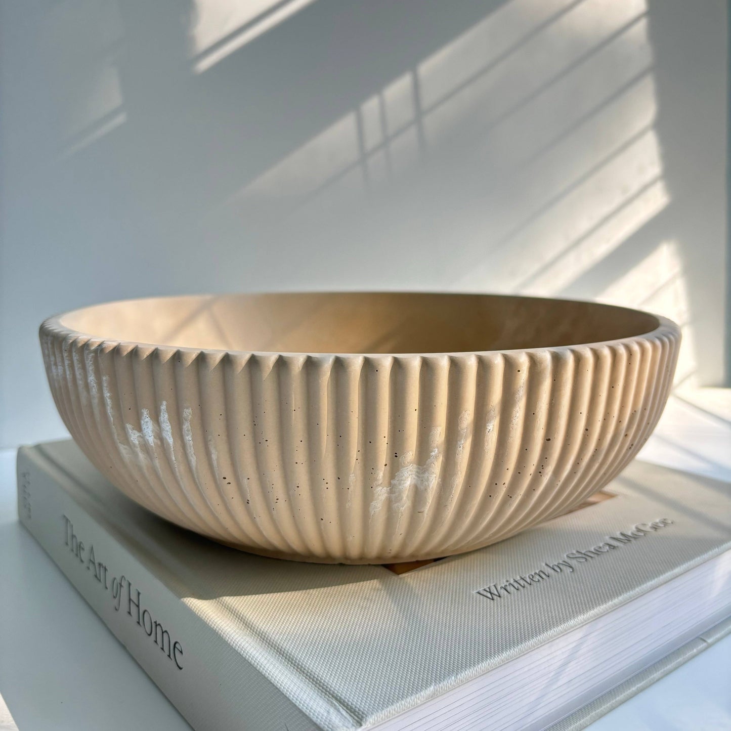 Temis Fluted Concrete Bowl