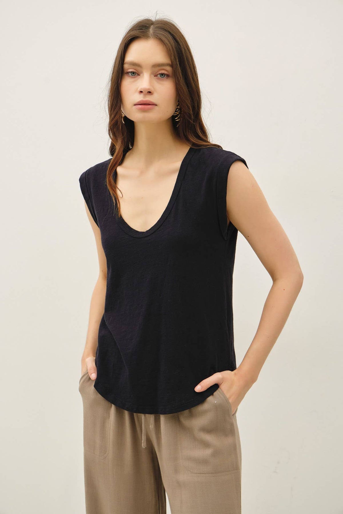 Shade Basic Tee