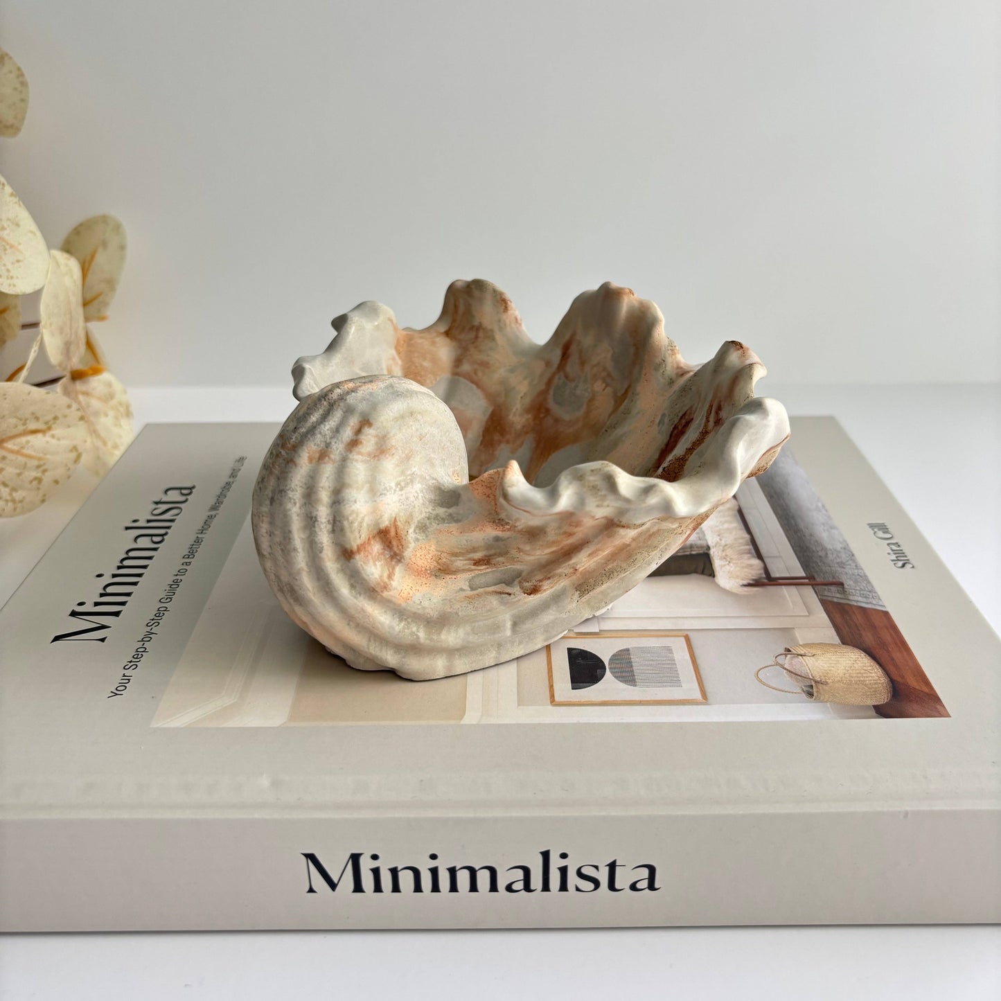 Selene Shell Concrete Bowl