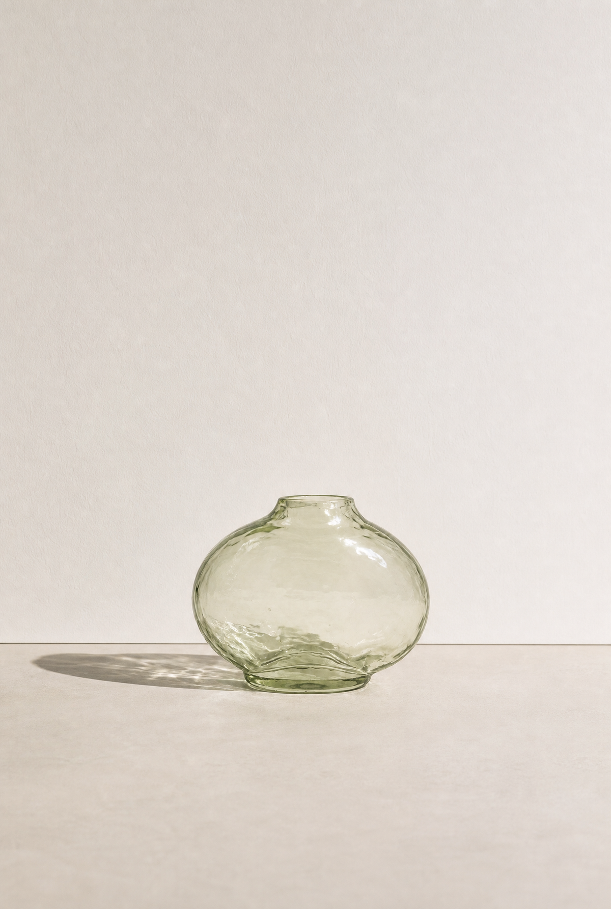 Pebble Handblown Hammered Bud Vase